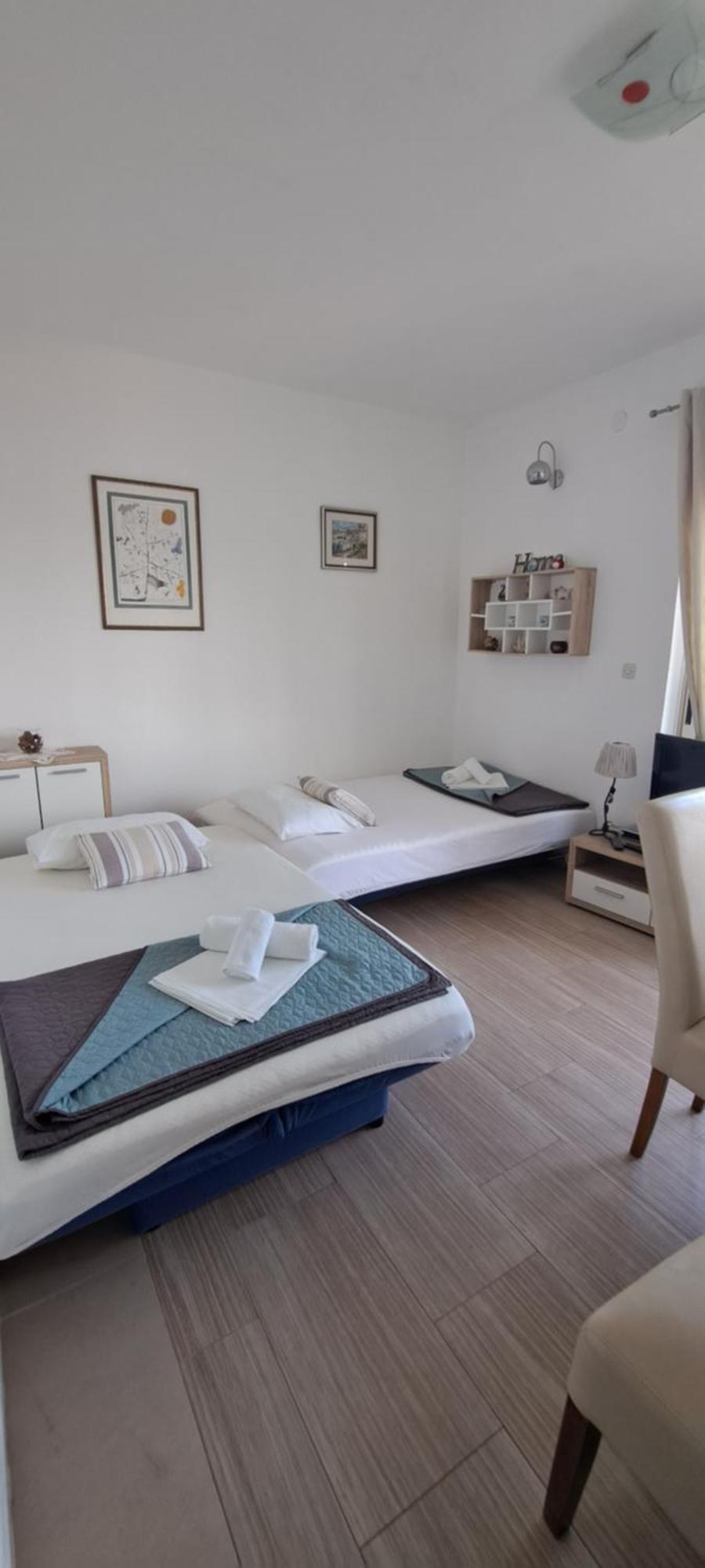 Apartments Becir Molunat Exterior foto